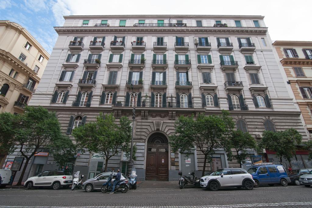 Apartamento La Terra Del Sole Nápoles Exterior foto